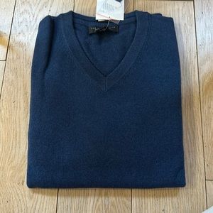 Men’s still-packaged Blue Bloomingdale Sweater